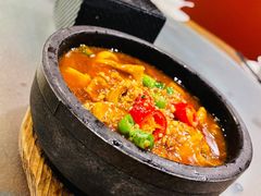 石锅焖豆腐-滇越乘象云南餐厅(豆各庄店)