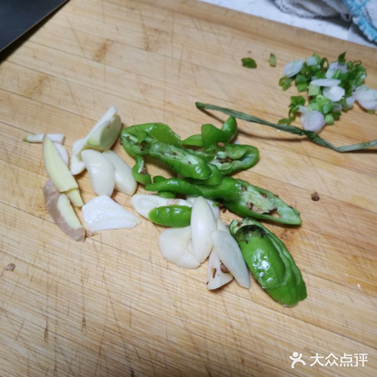 糙女子菜谱之营养健康清热解毒的清炒苋菜