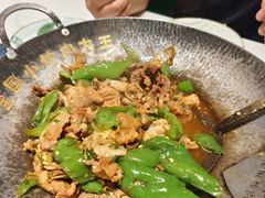 -费大厨辣椒炒肉(黄兴中心广场店)