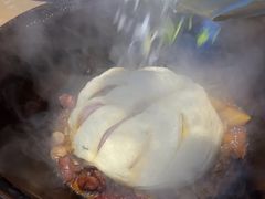 -万里闯关东铁锅炖菜馆(高新旗舰店)