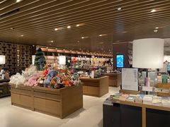 -茑屋书店(天目里店)