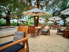-三亚艾迪逊酒店·海滩烧烤 BARBACOA·现场乐队·浪漫晚餐·烧烤海鲜