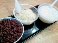 红豆双皮奶&nbsp;椰汁西米露&nbsp;擂沙汤圆-百花传统甜品店(原址店)