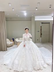 -Renee芮亦婚纱