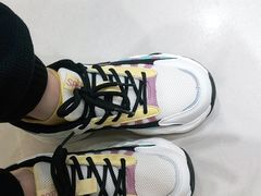 -云柏鞋业(十里堡店)