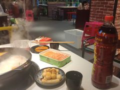 -成都钢管厂五区小郡肝火锅串串香