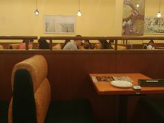 卡座-萨莉亚意式餐厅(河东万达店)