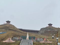 -日月山景区