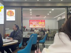 -丹水桥地锅鱼·翘嘴鲌·地方特色全鱼宴(丹江口大坝店)