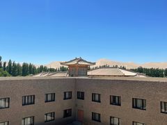 -敦煌山庄摘星阁