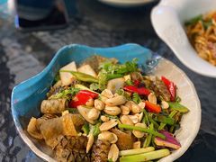 -千岛蚝高压锅生蚝·人参火锅(白云万达店)