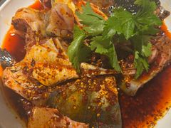 深水大鱼头-张大胡子鱼头火锅酒楼(长益路店)