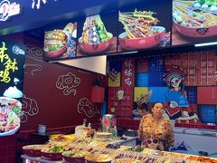 -八一好吃街·高品美食广场