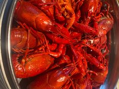 -龙巢盱眙龙虾·牛蛙·烧烤宵夜(八卦岭店)