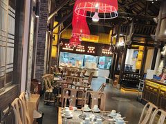 -野山舂·贵州现舂酸汤牛肉(东山店)