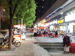 -郑贵初烧烤·烤凤爪的发明者(王家湾店)