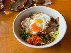 糖烤五花肉拌饭-SHAN山(前滩太古里店)