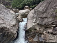 -鄣山大峡谷