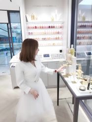 -法国娇兰精品店