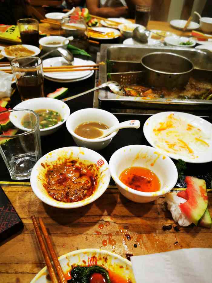 川庄火锅-"超级喜欢芝麻酱,可纯,服务也非常好,很好."-大众点评移动版