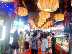 -庙街旅游·美食广场(五一广场店)