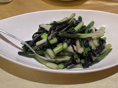 清炒菜苔-武汉香格里拉大酒店·香宫中餐厅