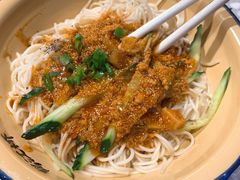 -鹤江桥·红油牛肉粉(SKP店)