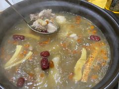 -濠轩阁特色生蚝火锅(水湾路店)