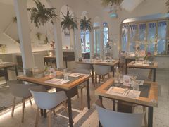 -春树下·树屋花房西餐厅(罍街AS1980店)