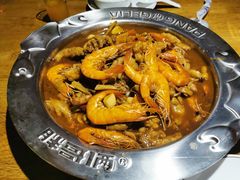 -胖哥俩肉蟹煲(杭州大厦中央广场店)