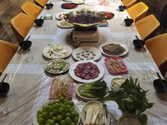 -玩坞轰趴馆·户外团建聚会主题生日派对馆(世豪广场店)