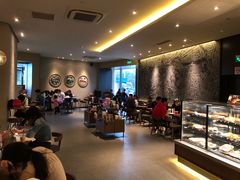大堂-星巴克(宝山万达店)