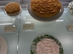 -潮一不贰·法式甜品·生日蛋糕·西式简餐(外滩店)