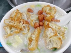艇仔粥-穗银肠粉店(东川路店)