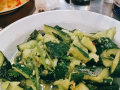 拍黄瓜-马路牙子烧烤音乐酒馆(望京店)