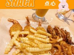 -必胜客(WOW昙华林店)