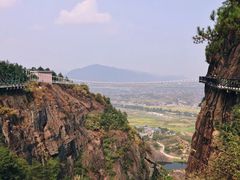 -玻璃桥景区石牛寨