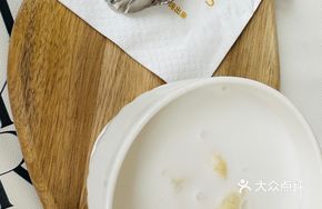 White Lotus Seeds, Snow燕, and Tamarind Gel