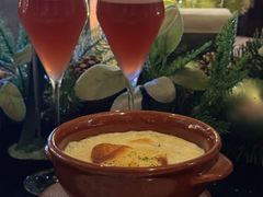 -TOT BISTRO餐酒馆