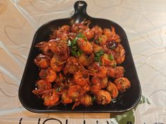 -巴厘龙虾·榜首油焖大虾(音乐学院·沿江酒馆店)