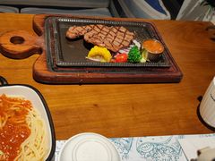 -十分牛西餐·牛扒专门店(光明广场店)