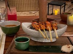 -三亚艾迪逊酒店·海滩烧烤 BARBACOA·现场乐队·浪漫晚餐·烧烤海鲜