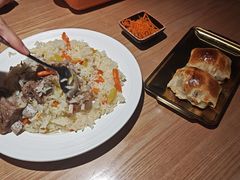 -谷丽麦馕新疆菜·清真(步步高梅溪新天地店)