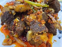 -撒拉人家.酸菜牦牛肉火锅