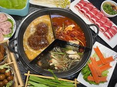 -渝里重庆火锅(航天城店)