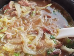 -闫家驴肉老店(华电一校店)