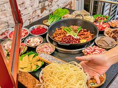 -四小区火锅·巷子里的重庆火锅(花照壁店)