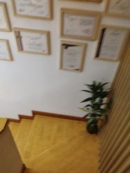 点击看大图 -宥莉·ULLY 痘敏肌•科技皮肤管理中心