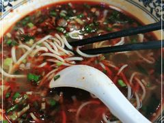 -伊穆祥牛肉面总店·清真