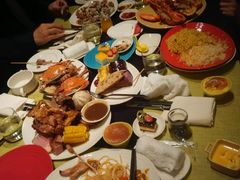 -华邑酒店·鲜艳全日自助餐厅